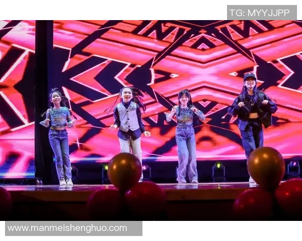 街舞盛宴：深入解析北京街舞队的默契与配合技巧